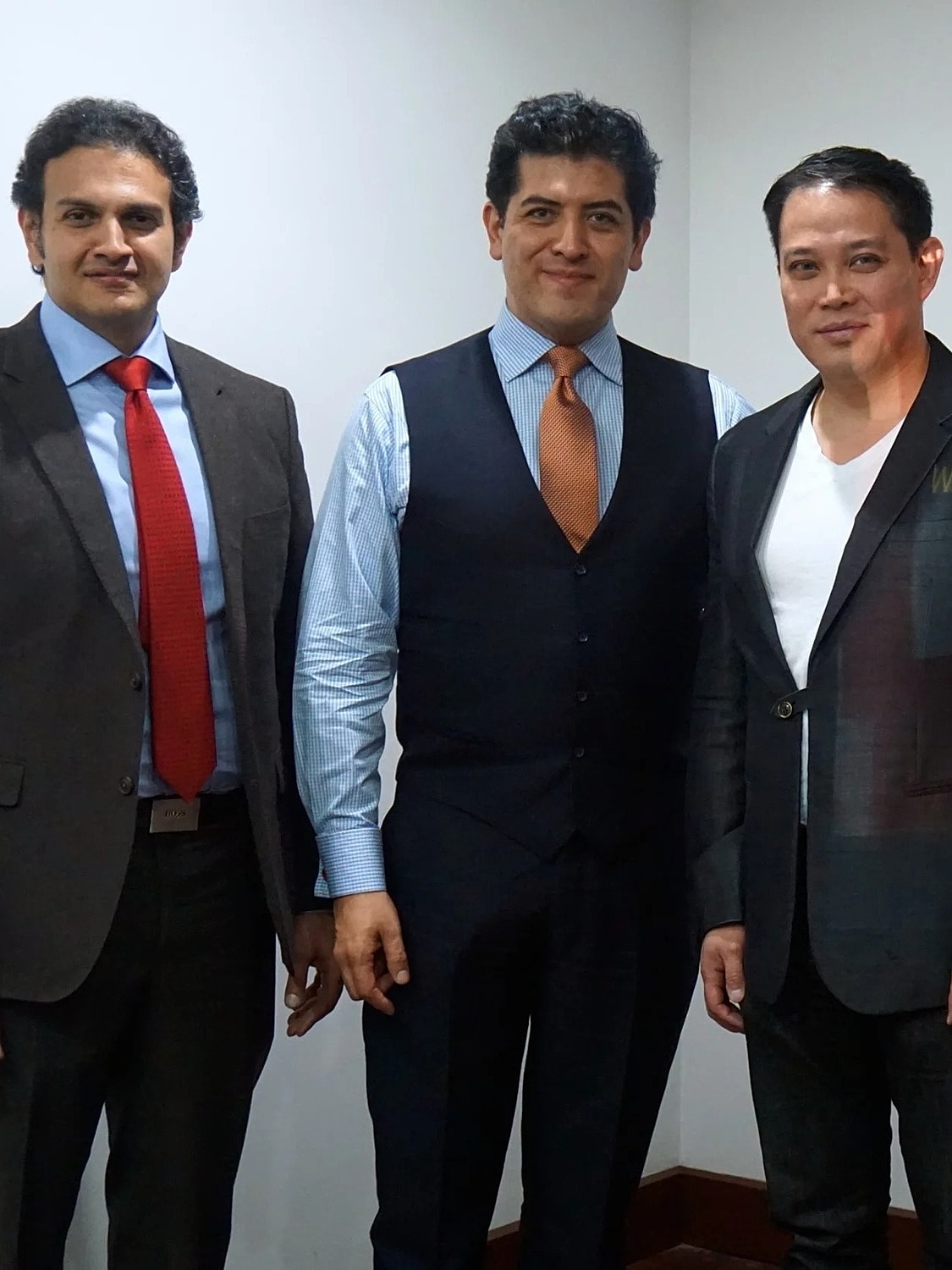 Dr. Alfredo Hoyos with Dr. Emmanuel De La Cruz and Dr. Hossam Tahseen